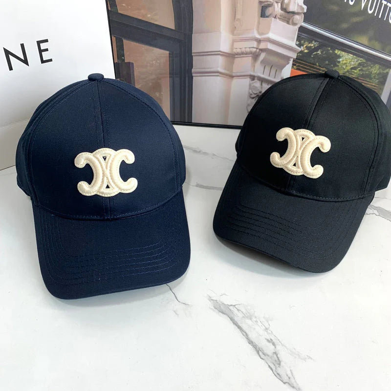 Céleste Curve Cap